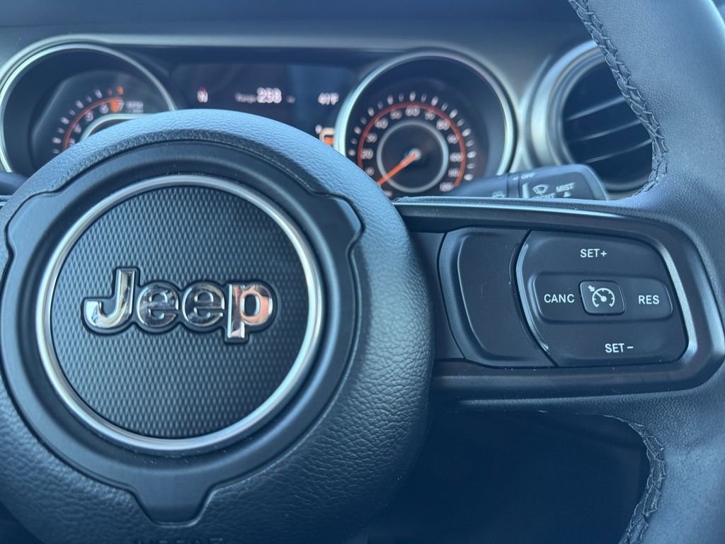 Certified 2023 Jeep Gladiator Willys image 26