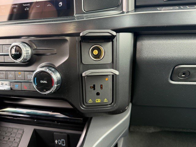 New 2026 Ford F350 Lariat image 18