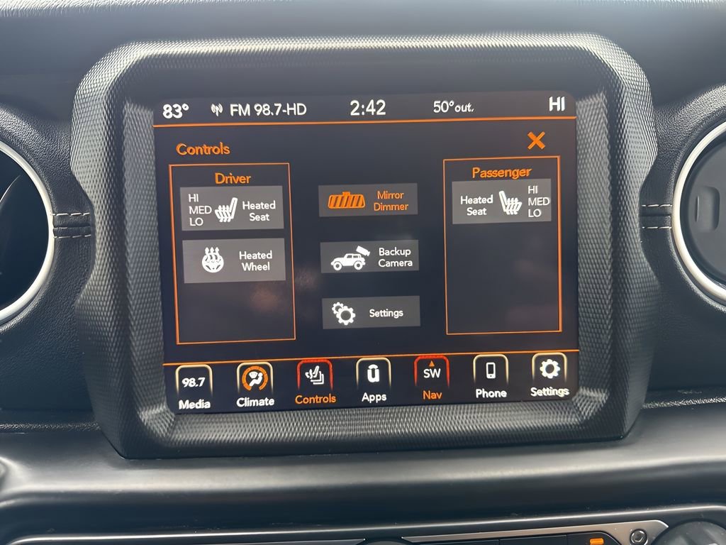 Used 2022 Jeep Wrangler Unlimited Sahara w/ Cold Weather Group image 21