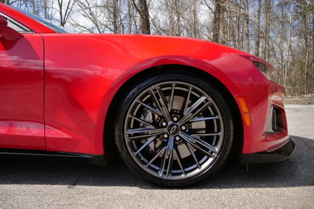 Used 2022 Chevrolet Camaro ZL1 image 41