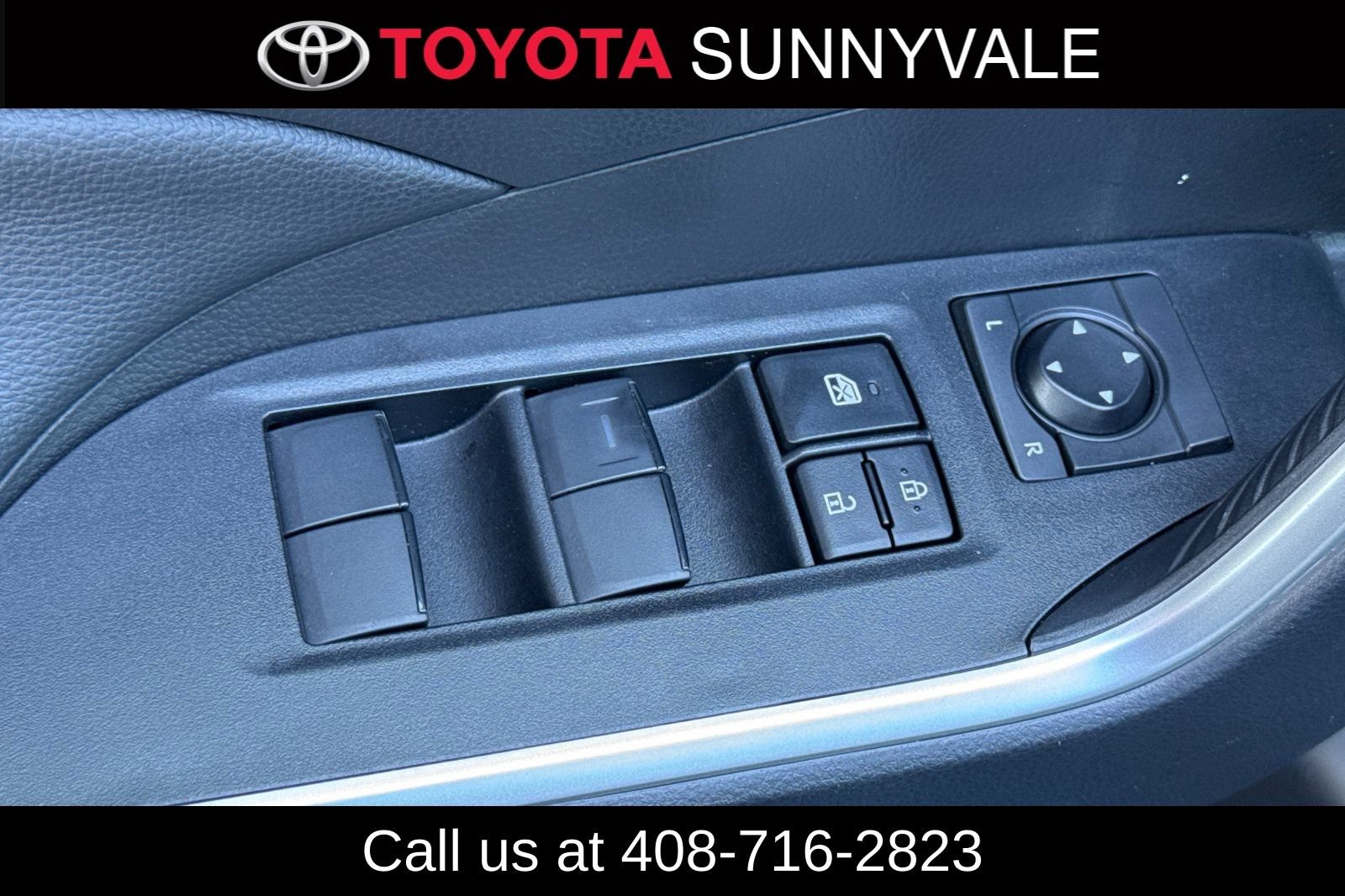 Used 2025 Toyota RAV4 LE FWD image 18