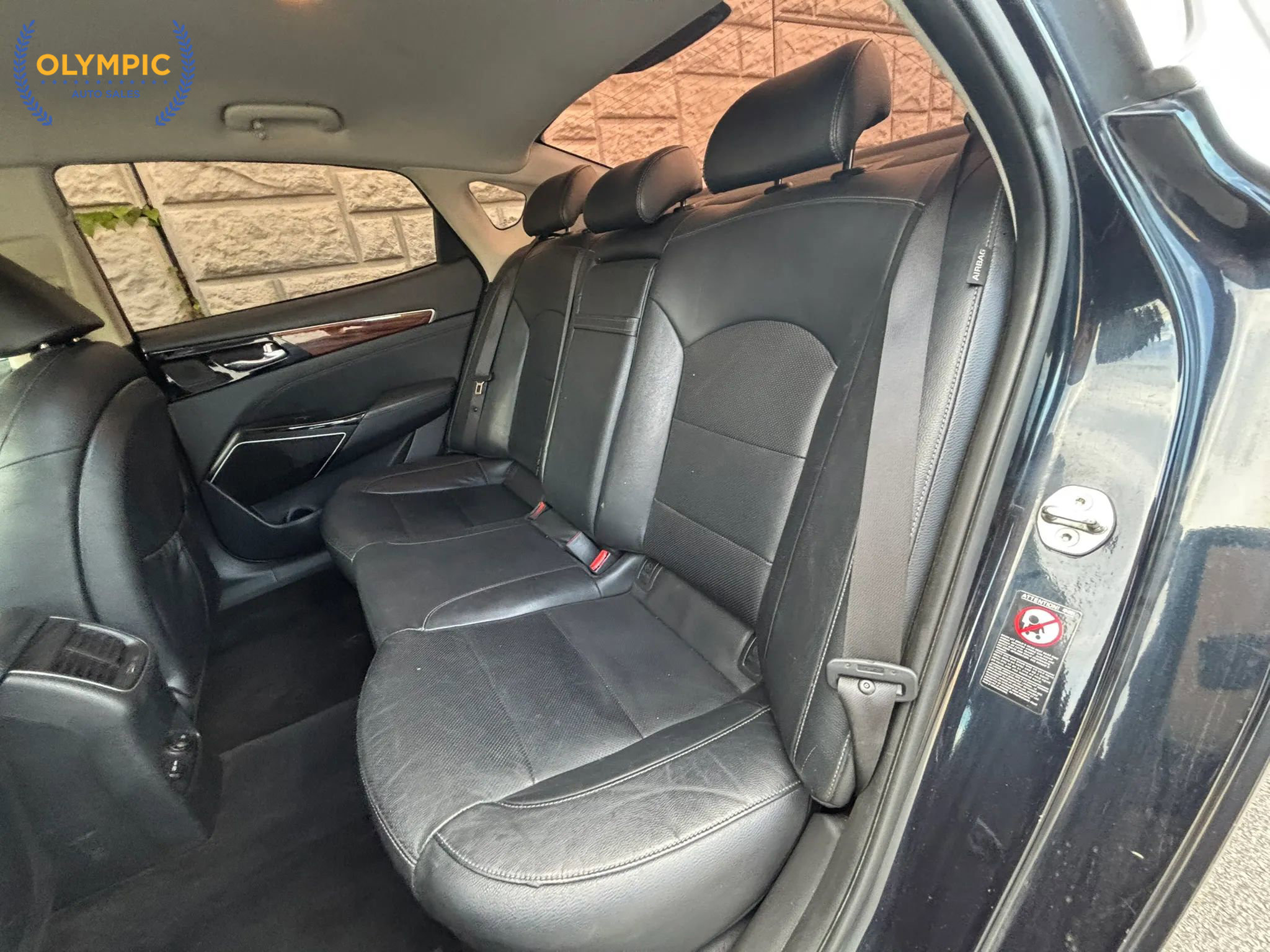 Used 2018 Kia Cadenza Premium image 35