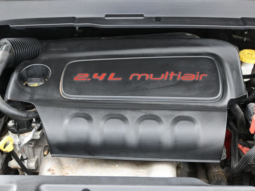 Used 2022 Jeep Compass Latitude image 40