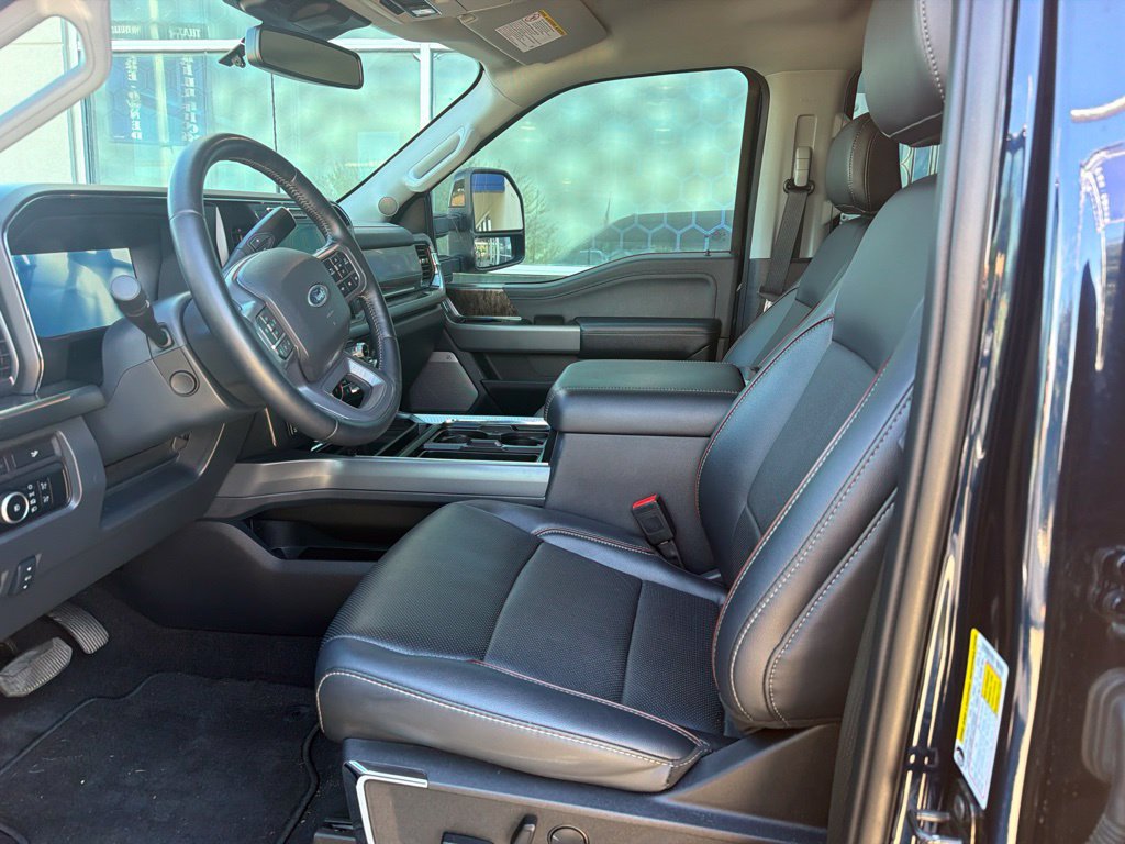 Certified 2024 Ford F250 Lariat w/ Black Appearance Package AWD/4WD image 9