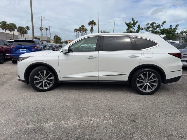 Used 2025 Acura MDX FWD w/ Technology Package image 11