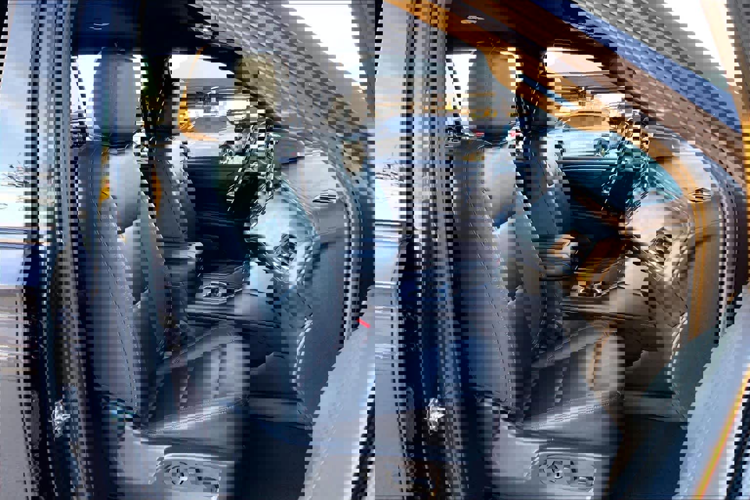 Certified 2022 Chevrolet Tahoe LT w/ Luxury Package image 9