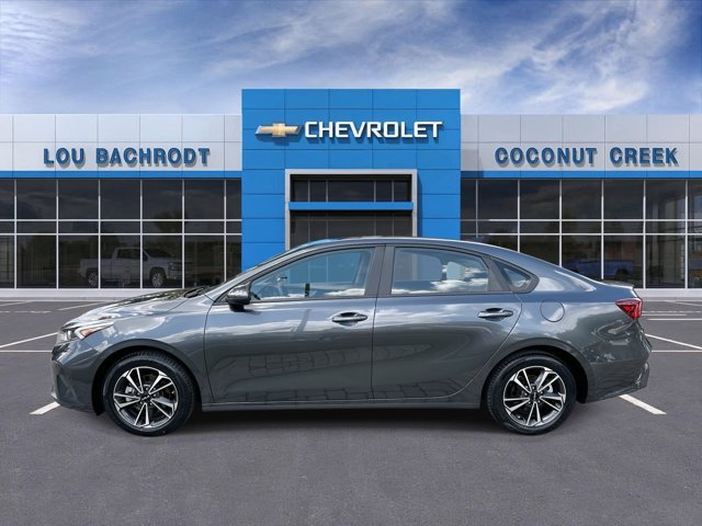 Used 2024 Kia Forte LXS FWD image 5