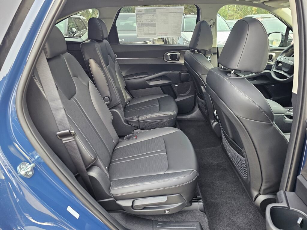 New 2026 Kia Sorento X-Line EX image 30
