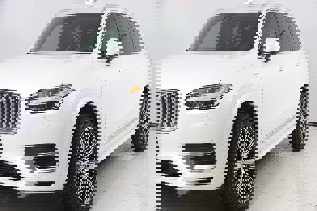 Used 2024 Volvo XC90 T8 Ultimate w/ Protection Package Premier image 56