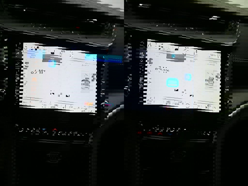 New 2026 Jeep Grand Cherokee Limited image 17