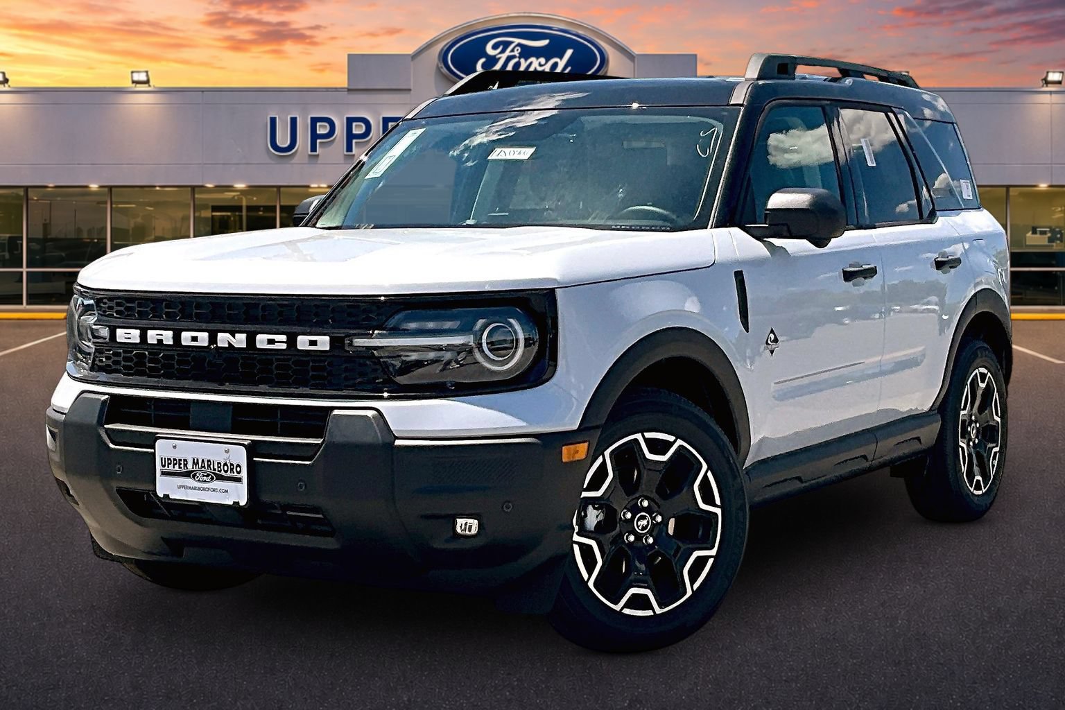 New 2026 Ford Bronco Sport Outer Banks w/ Outer Banks Tech Package+ AWD/4WD image 2
