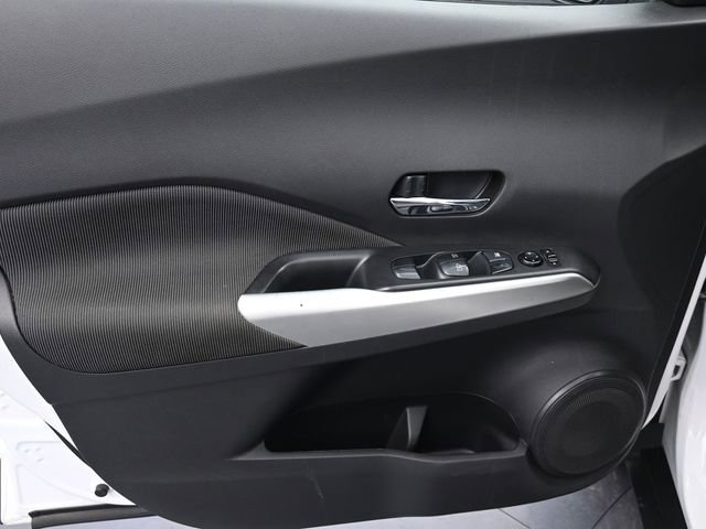 Used 2020 Nissan Kicks SV w/ Exterior Package image 27