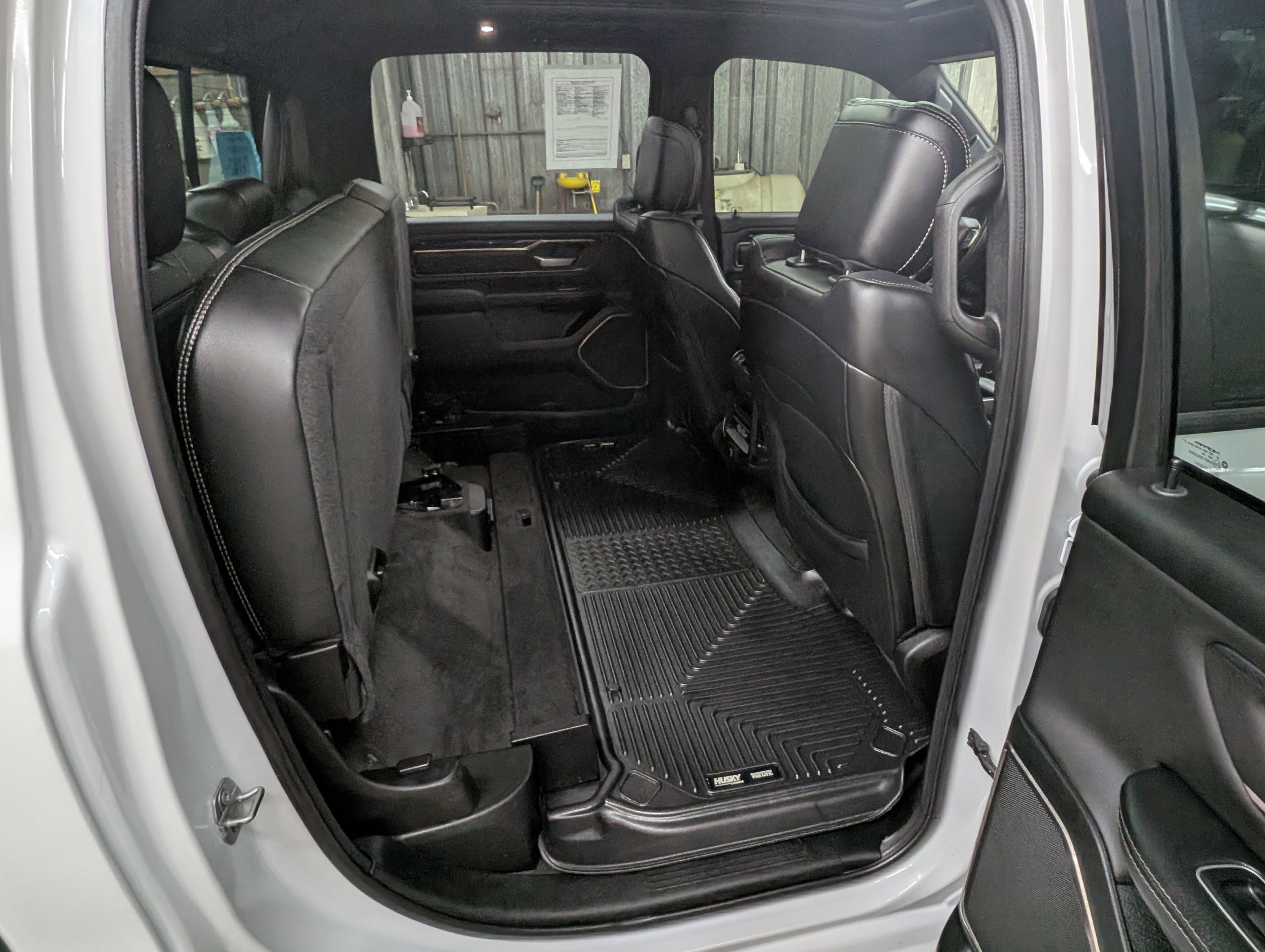 Used 2020 RAM 1500 Sport w/ Leather & Sound Group image 7