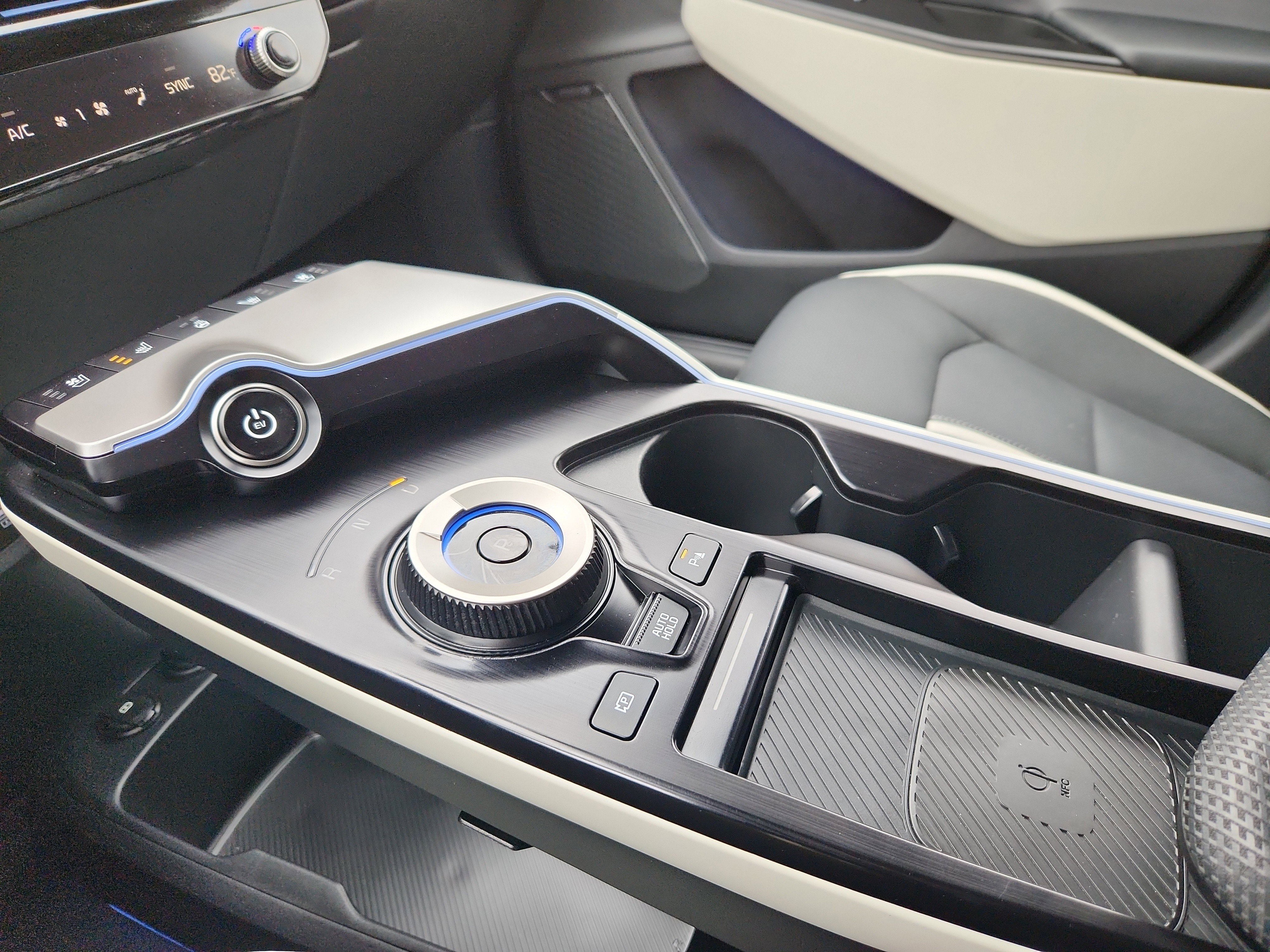 Used 2025 Kia EV6 GT-Line image 22