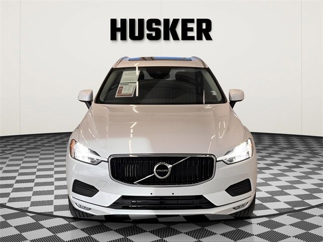 Used 2021 Volvo XC60 T5 Momentum w/ Premium Package image 3