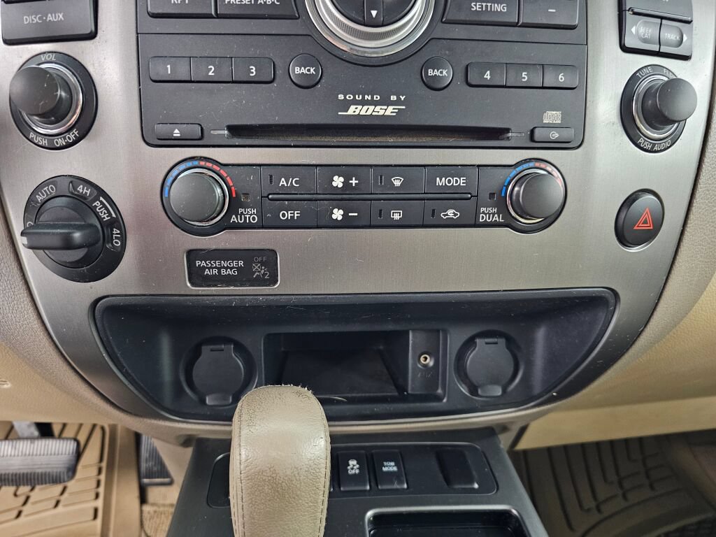 Used 2012 Nissan Armada SV AWD/4WD image 24