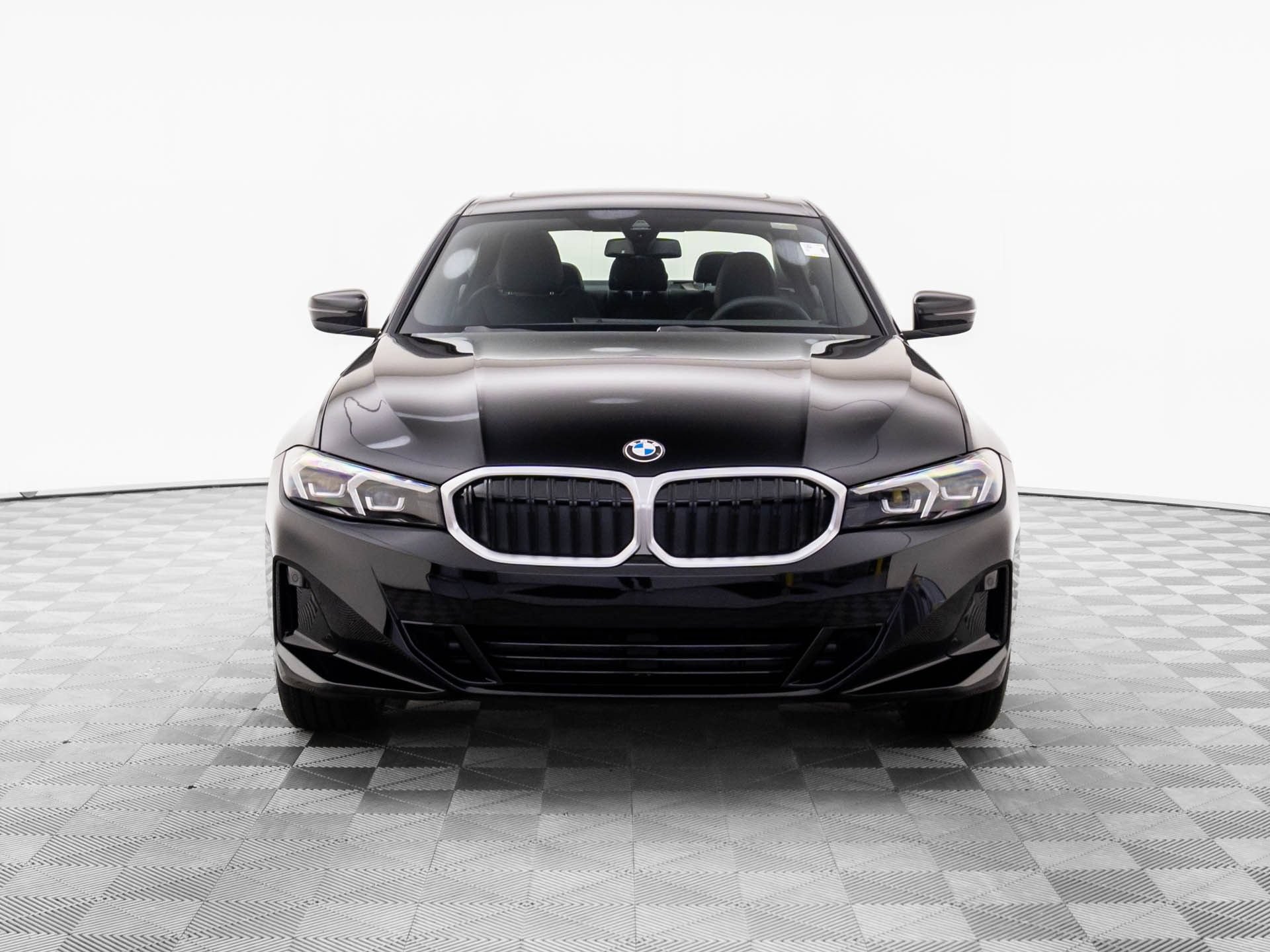 Used 2026 BMW 330i xDrive Sedan AWD/4WD image 9