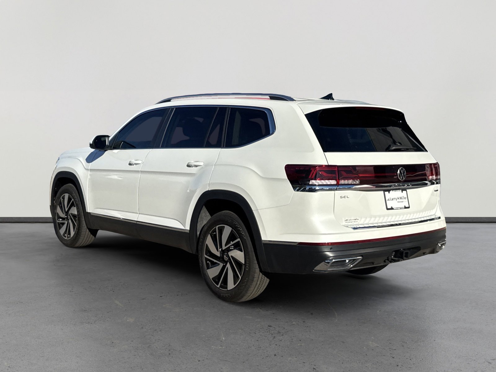 New 2026 Volkswagen Atlas SEL image 4