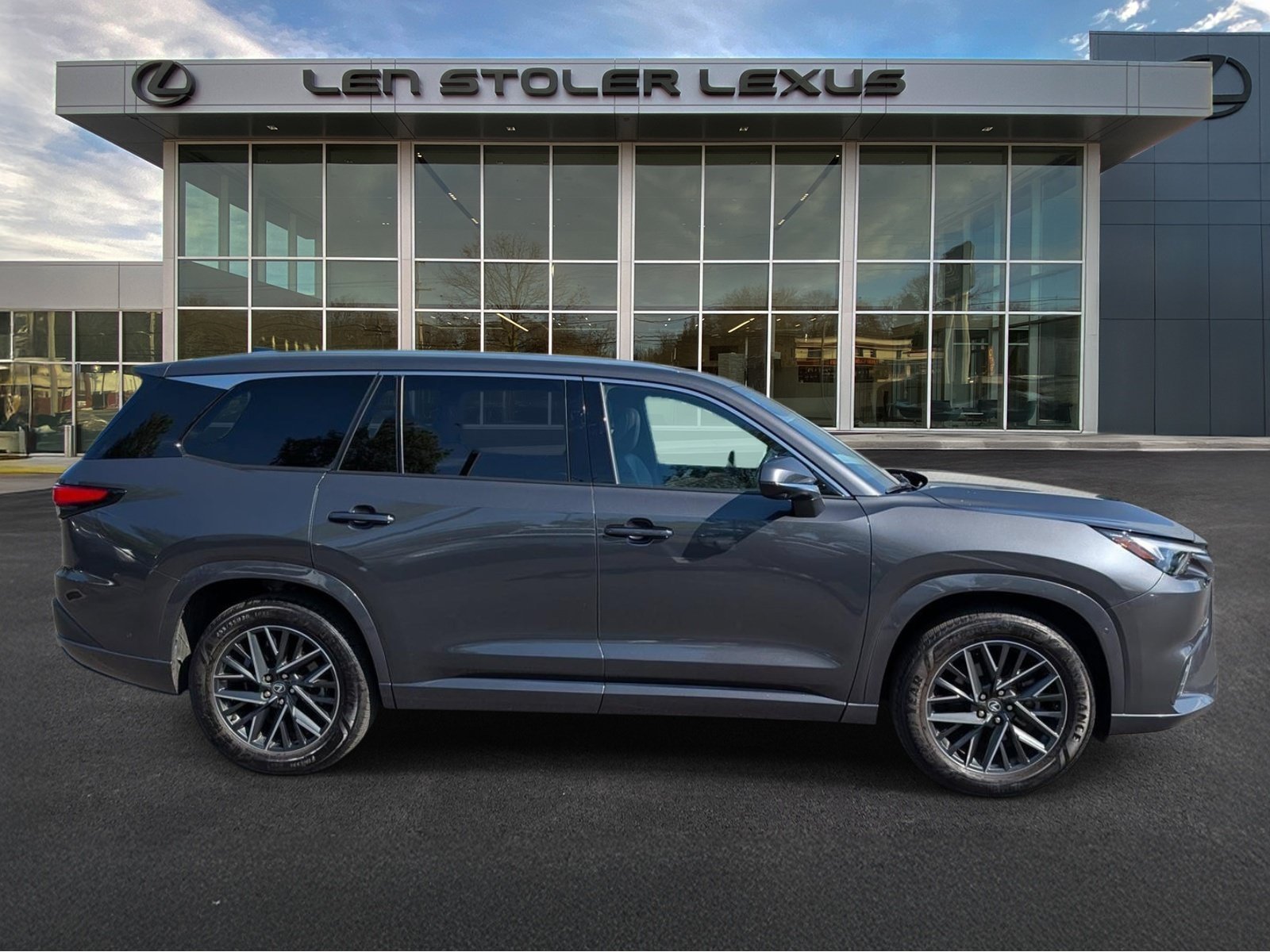 Certified 2025 Lexus TX 350 AWD w/ Technology Package image 2