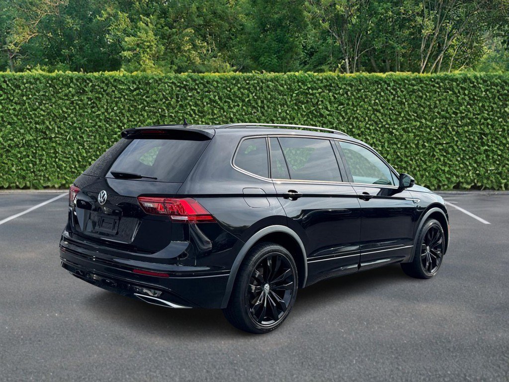Used 2020 Volkswagen Tiguan SE R-Line FWD image 3
