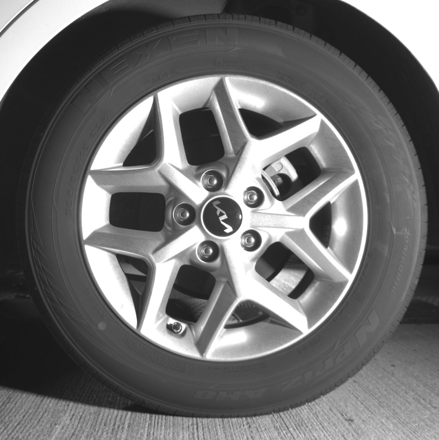 Used 2025 Kia Soul LX w/ LX Technology Package FWD image 14