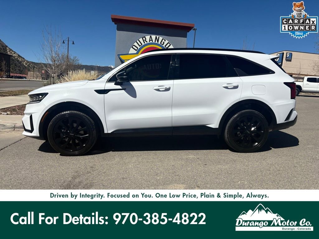 Used 2022 Kia Sorento SX image 3