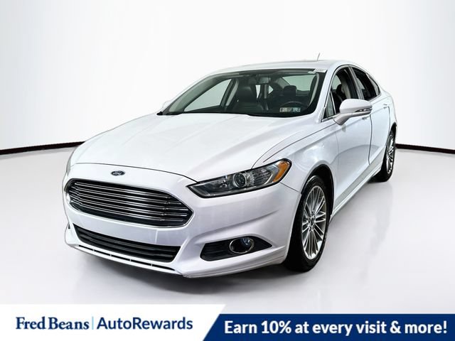 Used 2014 Ford Fusion SE w/ Equipment Group 202A FWD image 3