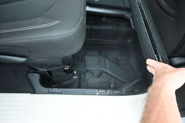 Used 2024 Chrysler Voyager LX FWD image 24