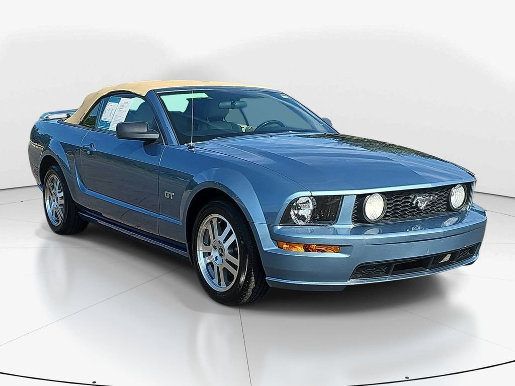 Used 2006 Ford Mustang GT RWD video 3