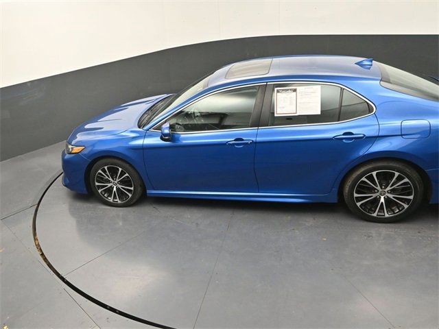 Used 2020 Toyota Camry SE image 12