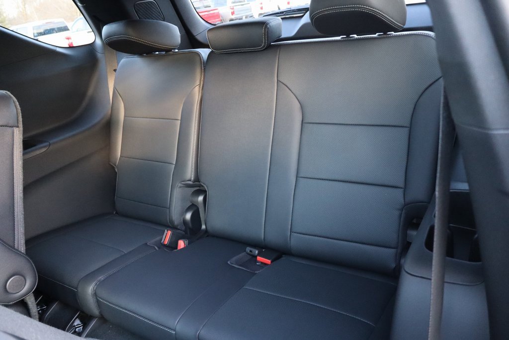 New 2026 Chevrolet Traverse LT w/ Sun and Wheel Package image 22