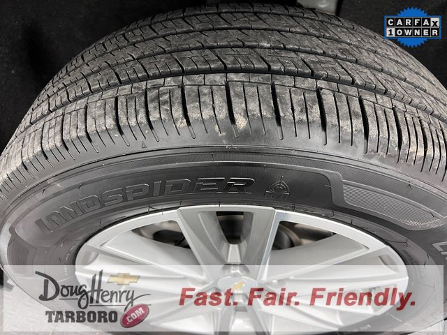 Used 2022 Chevrolet Traverse LT image 20