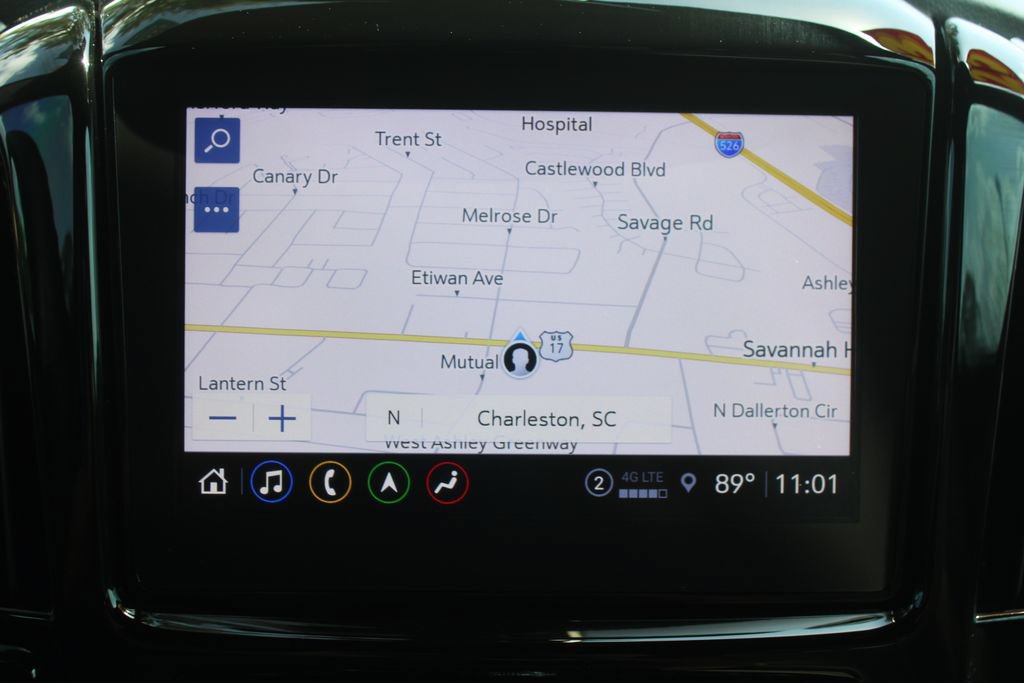 Used 2023 Chevrolet Traverse Premier FWD image 53