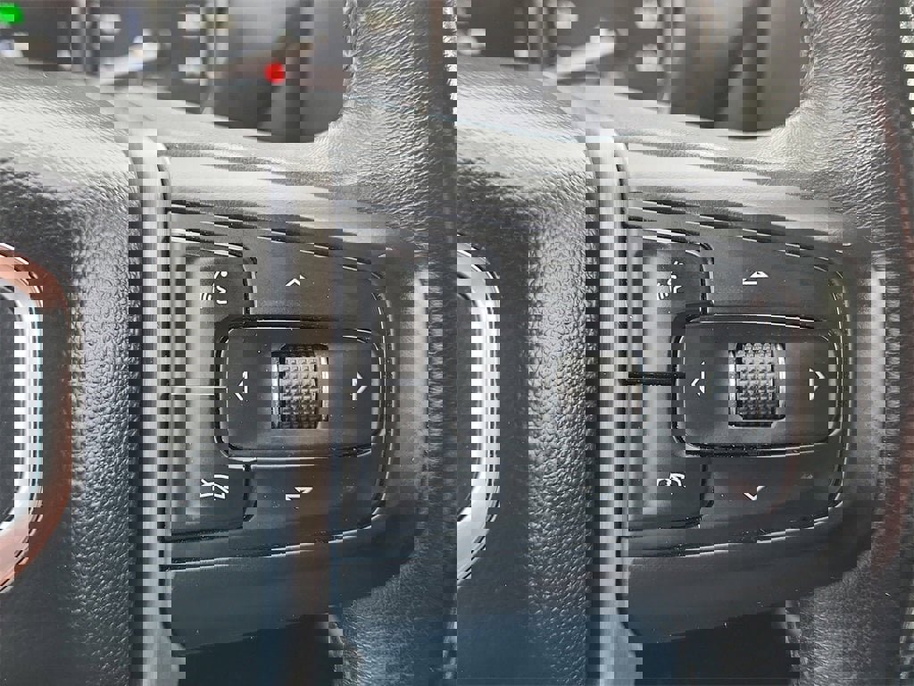 Used 2022 GMC Sierra 3500 Denali w/ Denali Ultimate Package image 12