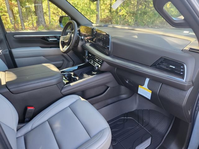New 2026 Chevrolet Suburban Z71 w/ Comfort Package image 8