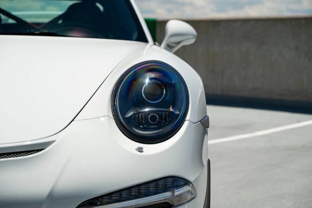 Used 2015 Porsche 911 GT3 RWD image 5