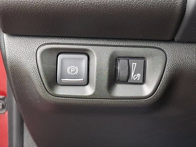 Certified 2021 GMC Acadia AT4 w/ LPO, Floor Liner Package AWD/4WD image 25