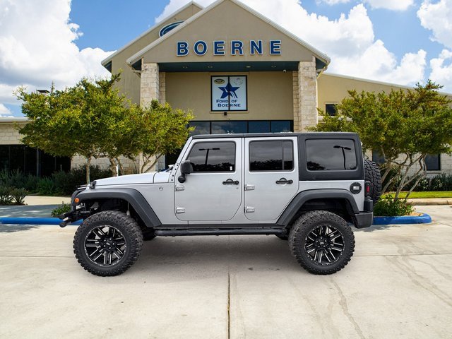 Used 2016 Jeep Wrangler Unlimited Sport w/ Max Tow Package image 2