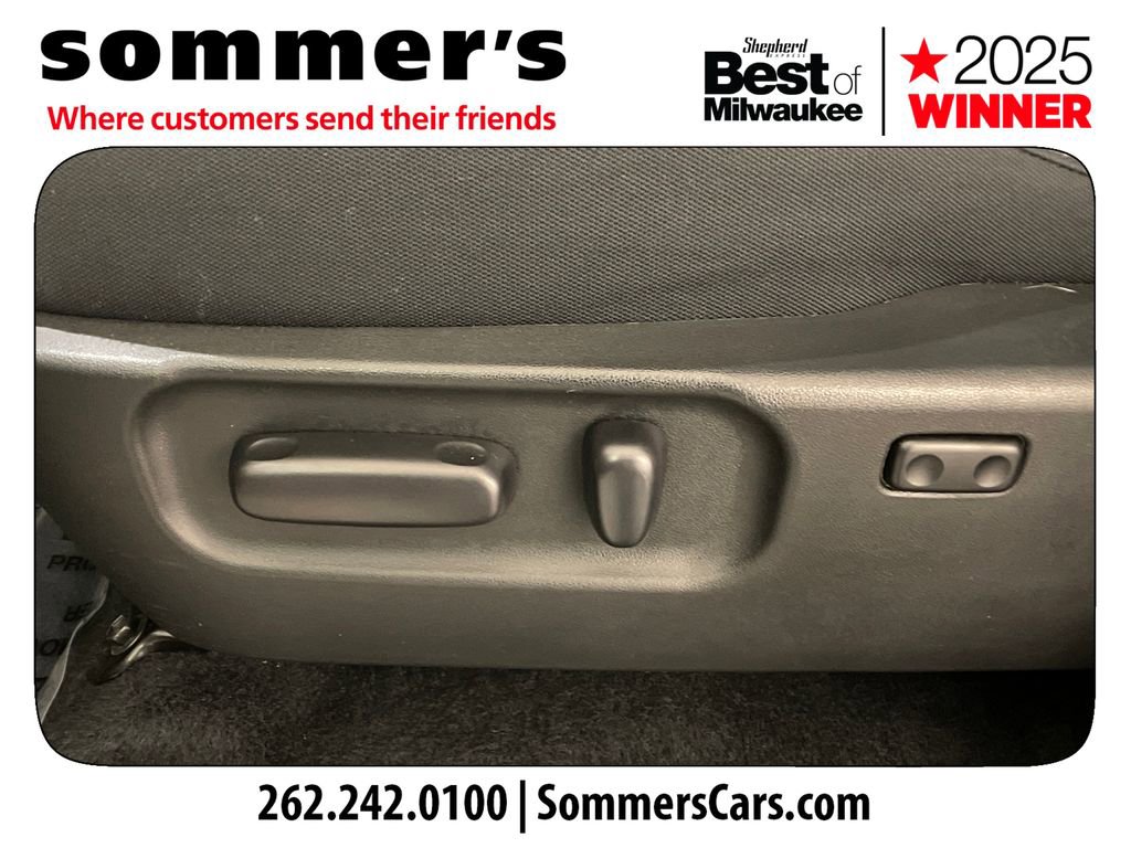 Used 2023 Toyota Tacoma 4x4 Double Cab w/ Trail Edition image 10