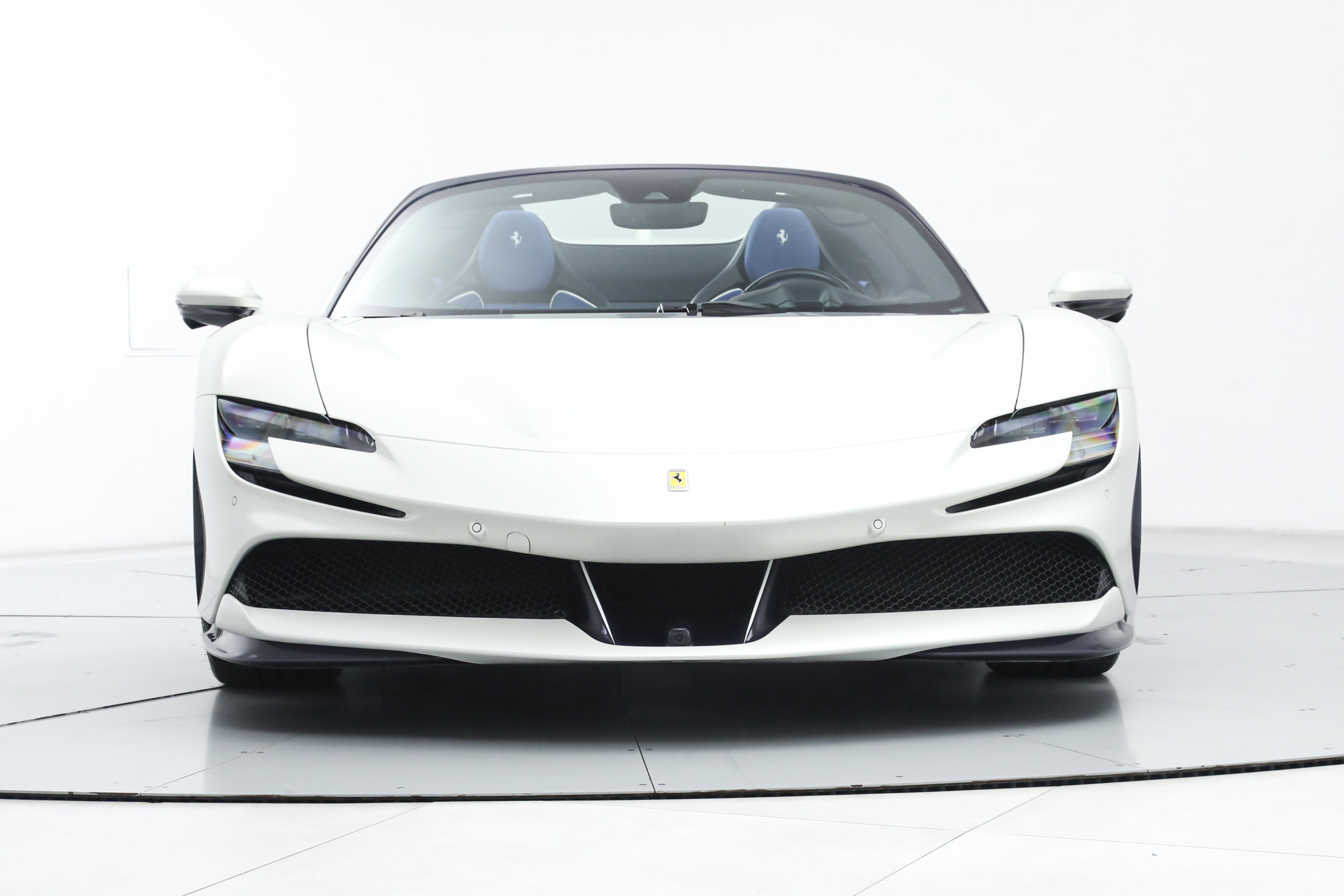 Certified 2022 Ferrari SF90 Spider AWD/4WD image 13