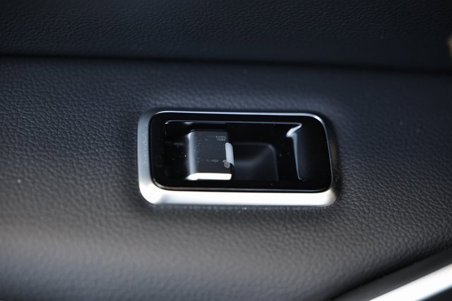 New 2026 Jaguar F-PACE R-Dynamic S image 23