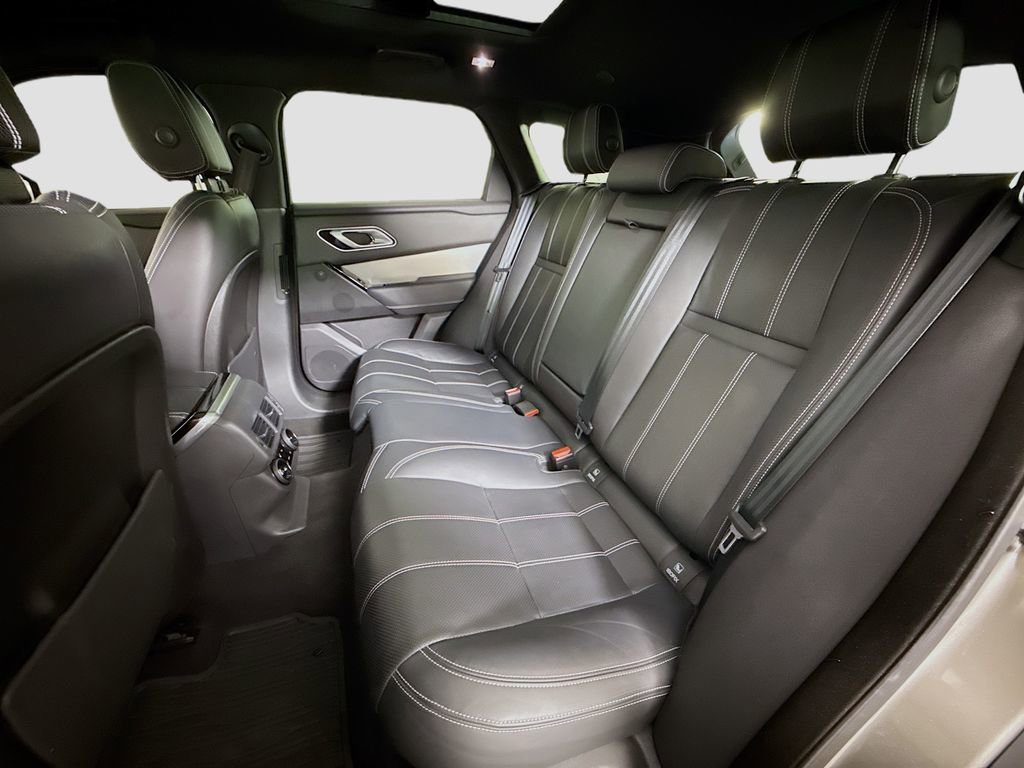 Used 2021 Land Rover Range Rover Velar R-Dynamic S image 26
