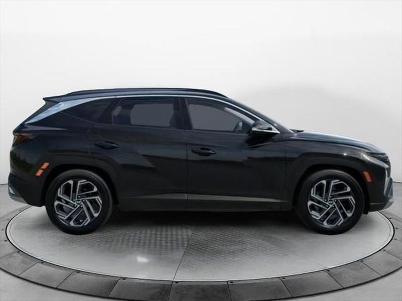 New 2026 Hyundai Tucson Limited image 7
