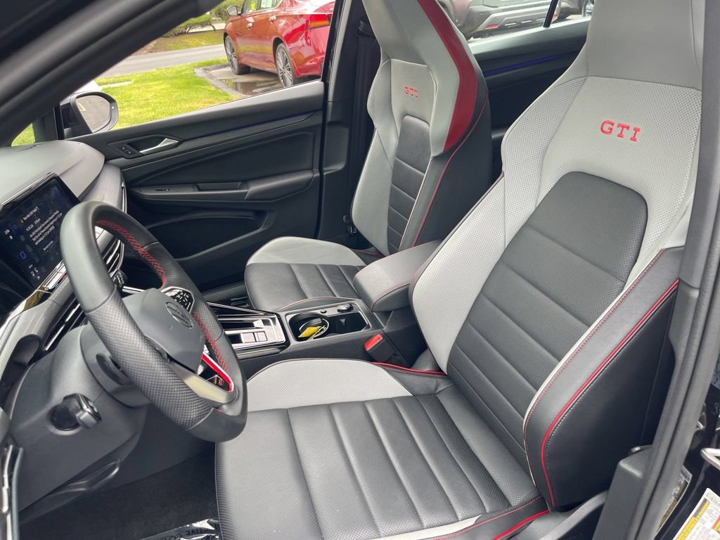 Used 2024 Volkswagen GTI SE FWD image 16