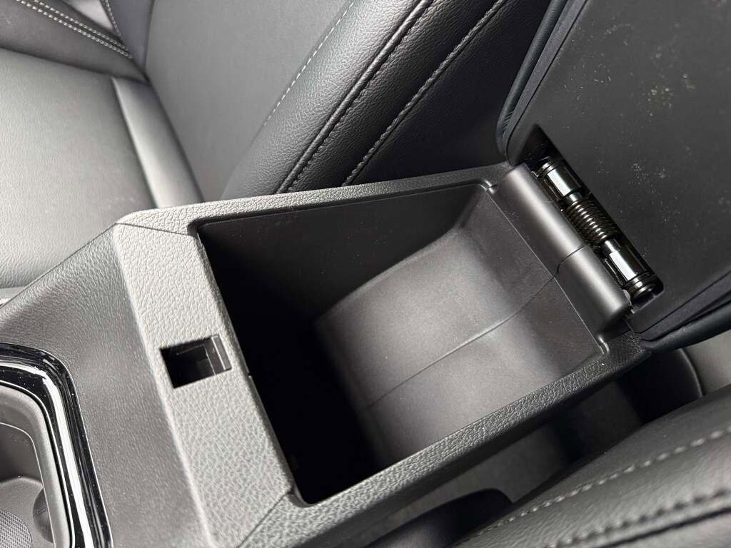 New 2026 Jeep Compass Limited image 34