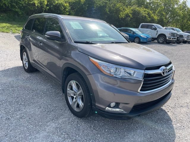 Used 2016 Toyota Highlander Limited AWD/4WD image 3