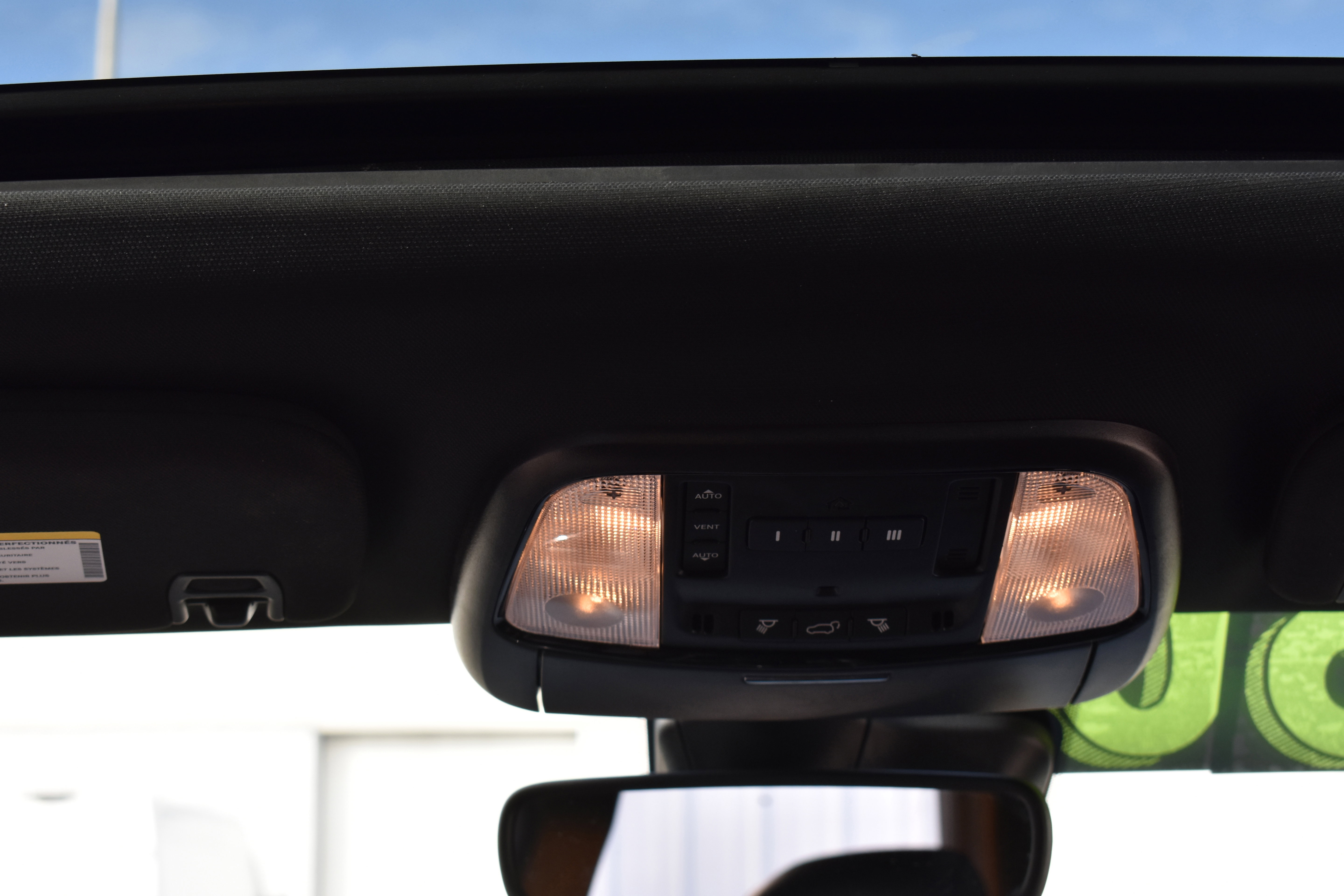 Used 2025 Dodge Durango GT image 30