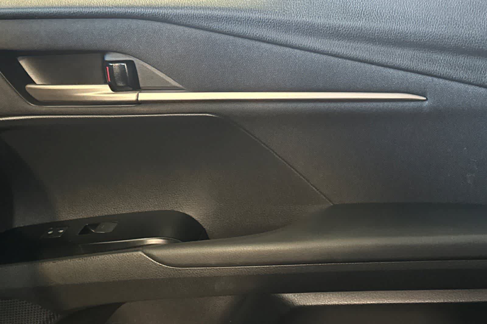 Used 2025 Toyota Camry LE FWD image 20