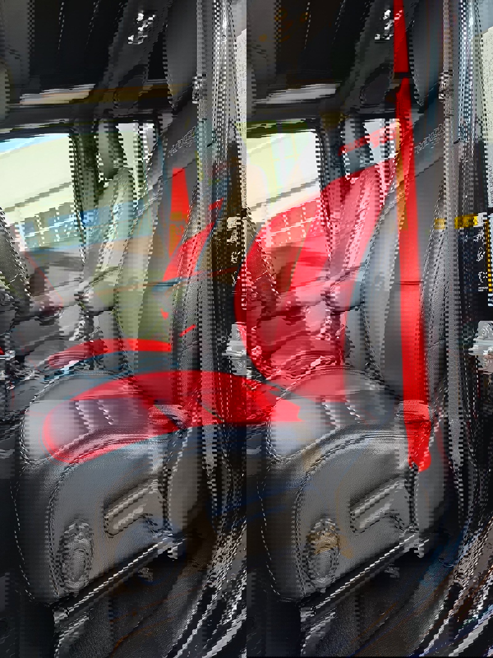 Used 2023 Jeep Wrangler Unlimited Rubicon 392 image 24