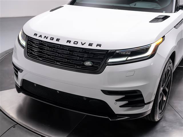 Used 2025 Land Rover Range Rover Velar Dynamic SE AWD/4WD image 9